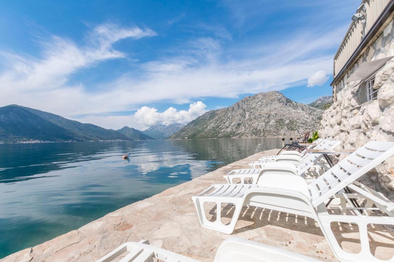 Apartments Mir I Dobro Kotor Exterior photo