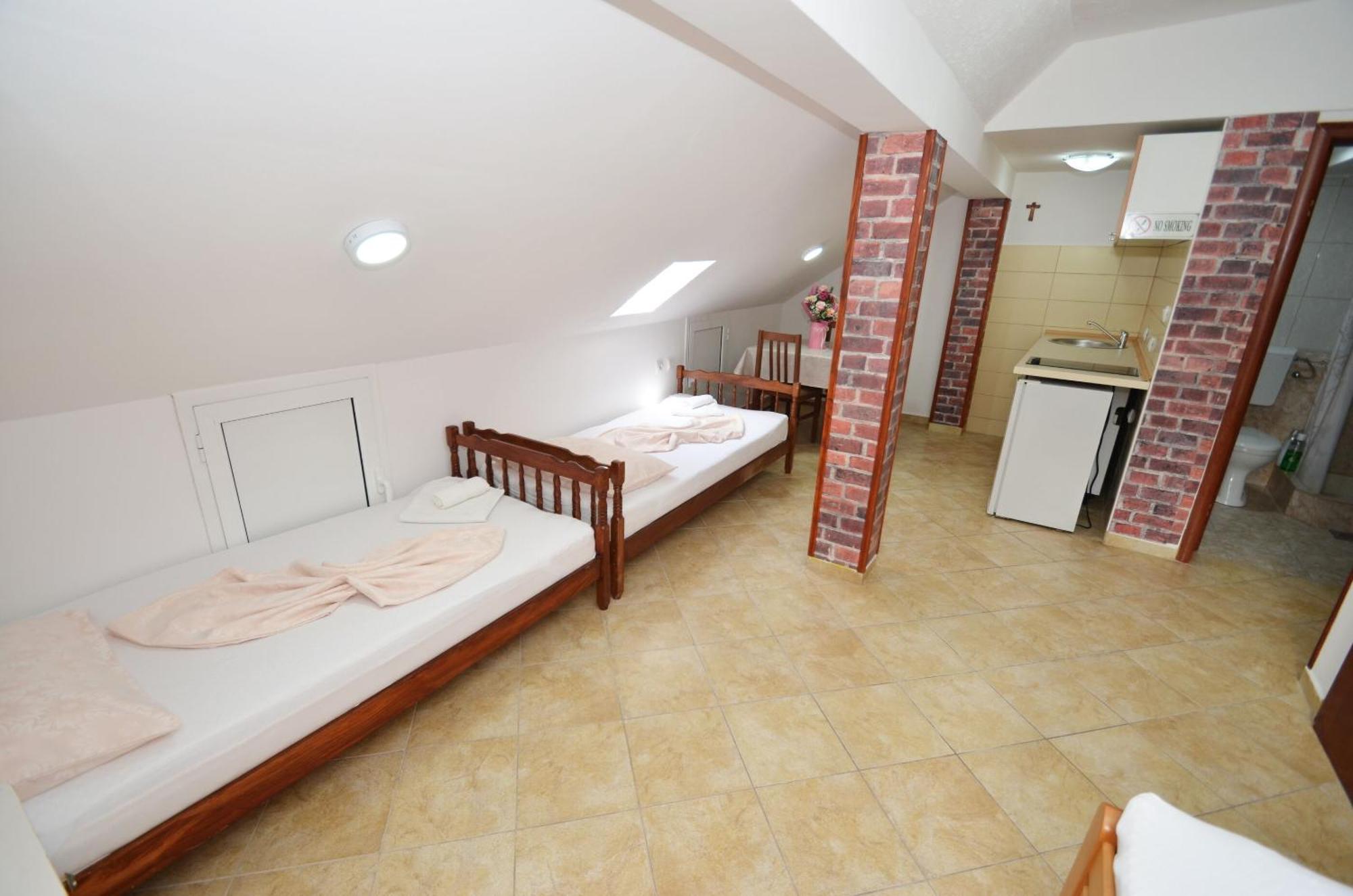 Apartments Mir I Dobro Kotor Exterior photo