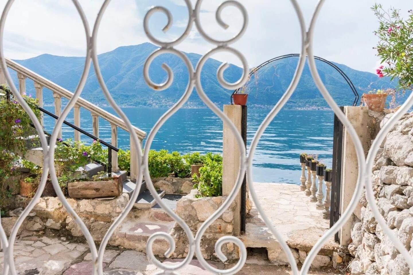 Apartments Mir I Dobro Kotor Exterior photo
